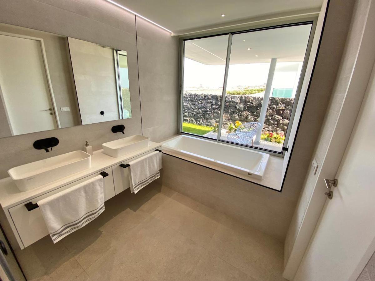 Rocavista - Villa With Heated Rooftop Pool And Amazing Ocean View Costa Adeje  Exteriér fotografie